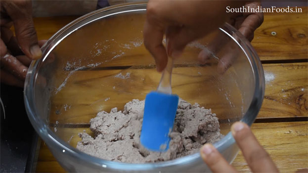 ragi idiyappam step 14