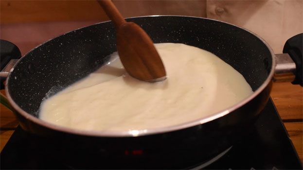 Ragi paal kolukattai  step13