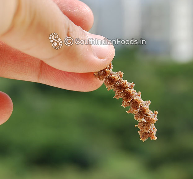 Crispy ragi murukku