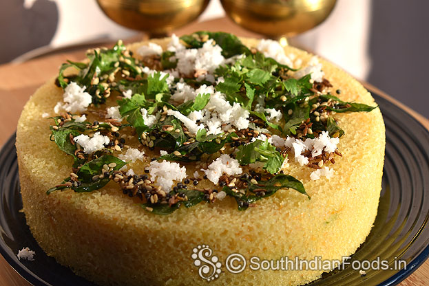 Sooji dhokla