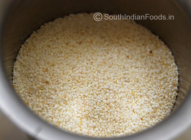 Dry roasted white rava