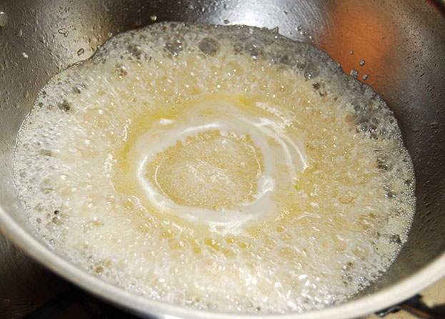 Mix well & leave it for 2 min