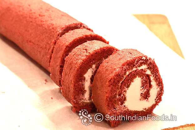 Red velvet swiss roll cake-Butterless