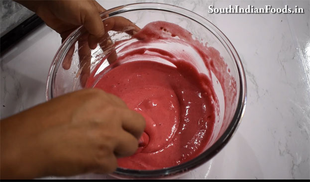 Red velvet swiss roll cake step 16