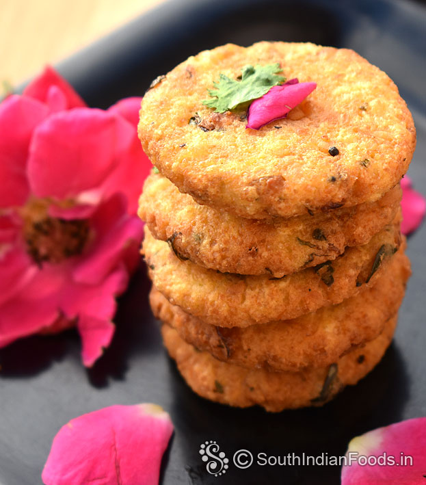 Rice chickpea vada