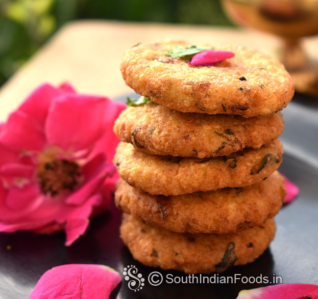 Chawal and chana vada