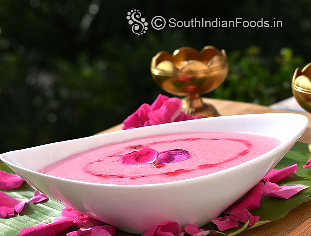 Milk rice pudding with rose syrup
