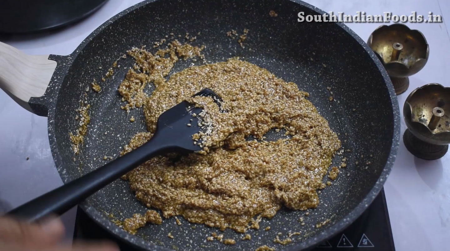 Sesame sticks