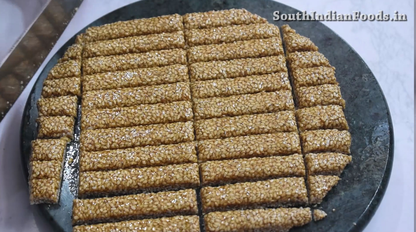 Sesame sticks