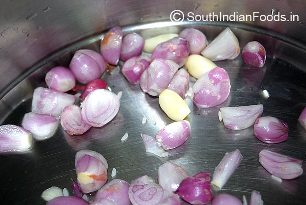 Shallots [sambar onion], garlic