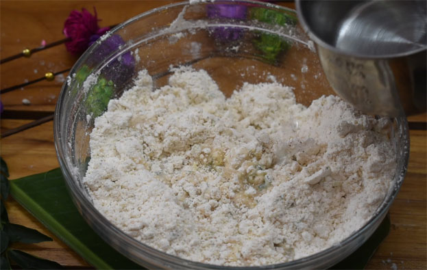 Spicy gavvalu step 6