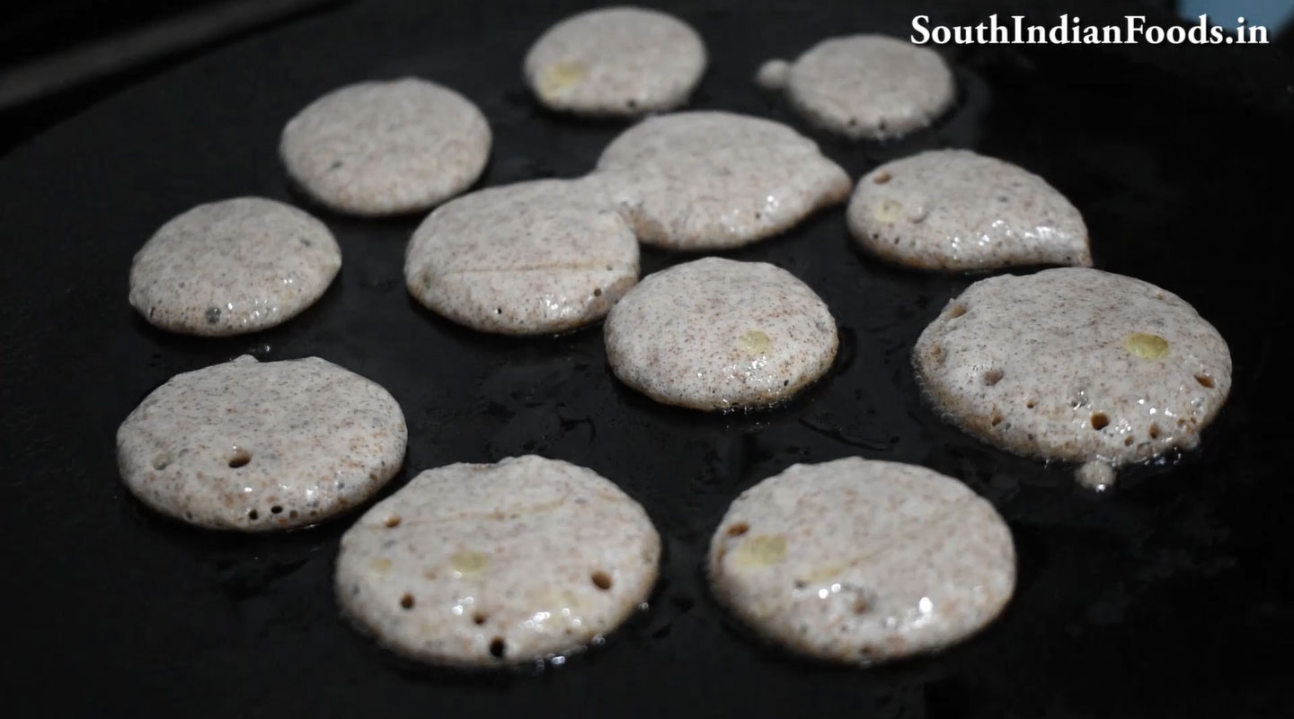 Spongy ragi uthappam  25