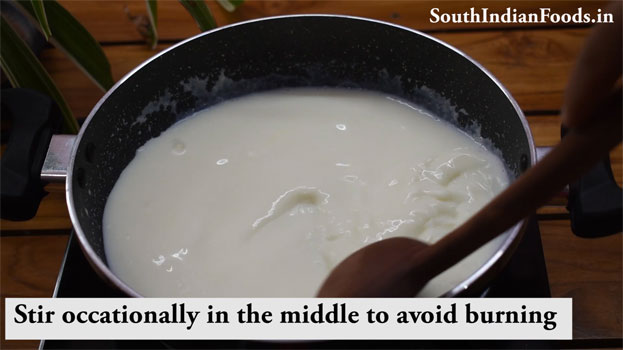 Heat sweet condensed milk in a pan, add grated paneer