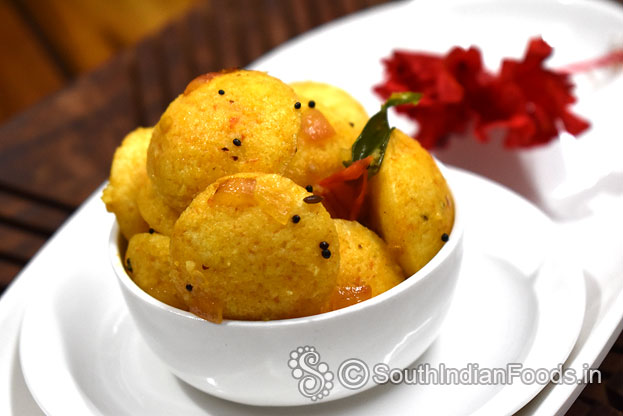 Tamatar mini idli