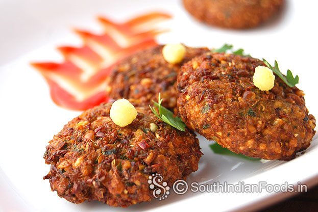 Thatta payaru masala vadai