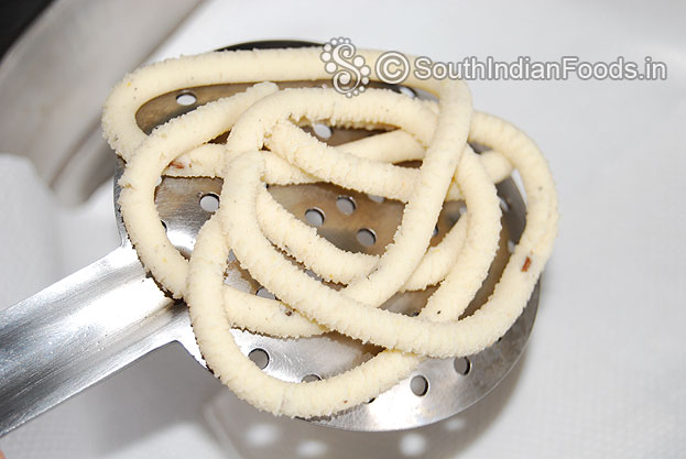 Squeeze and shape over the ladle