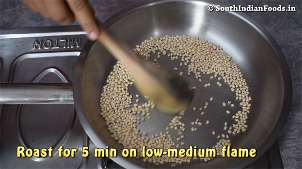 Instant thenkuzhal murukku recipe step 2