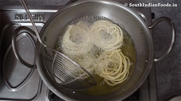 Instant thenkuzhal murukku recipe step23