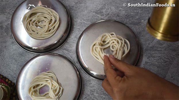 Instant thenkuzhal murukku recipe step 19