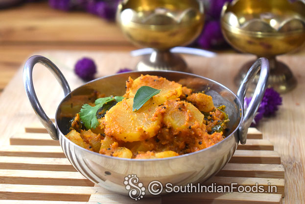 Radish tomato curry