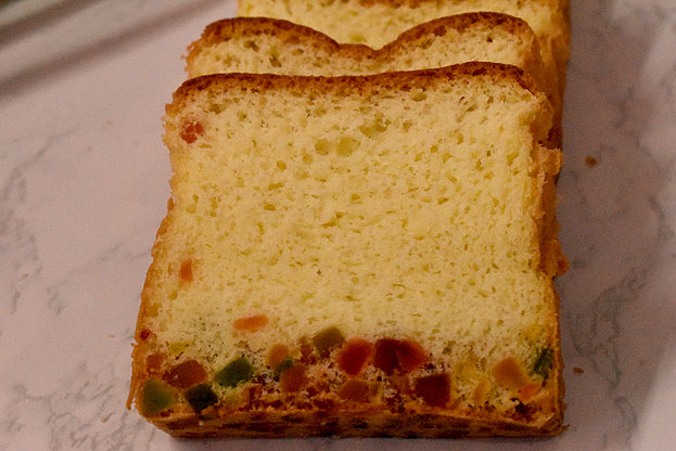 Tutti frutti Sponge Cake