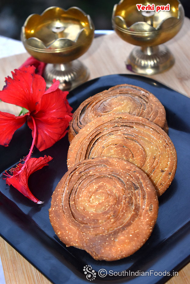 Crispy layered crispy spicy poori