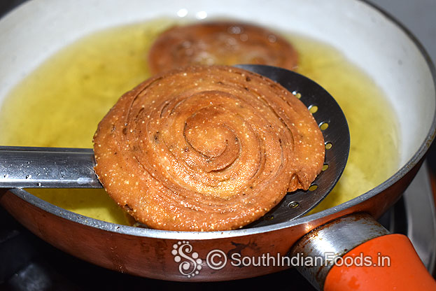 Remove all poori from oil