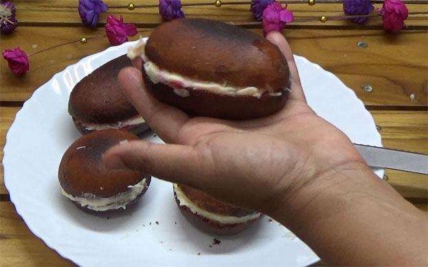 Cute little oval shaped butterbun ready