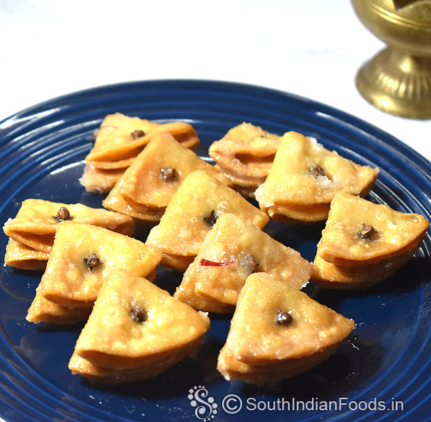 Wheat flour badam puri