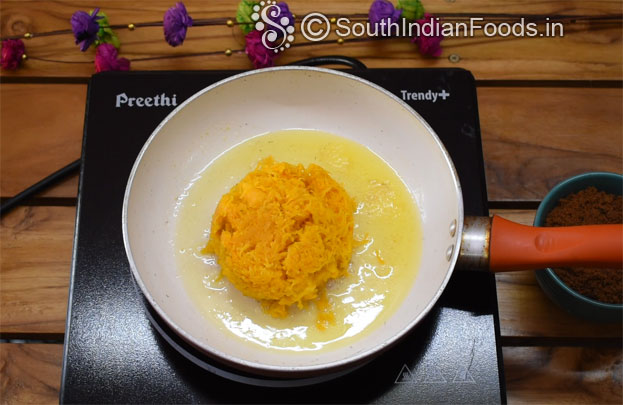 Yellow pumpkin jaggery halwa step 4
