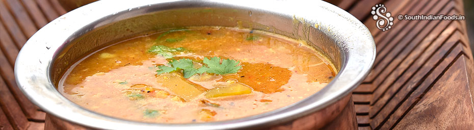 One pot yellow pumpkin sambar