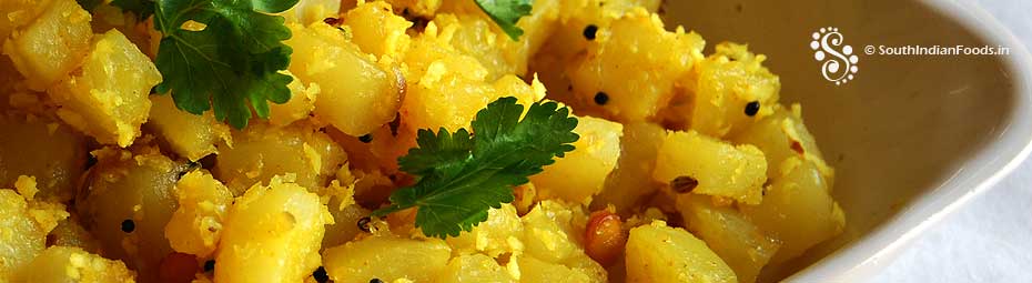 Urulai Kizhangu (Potato)Poriyal South Indian style