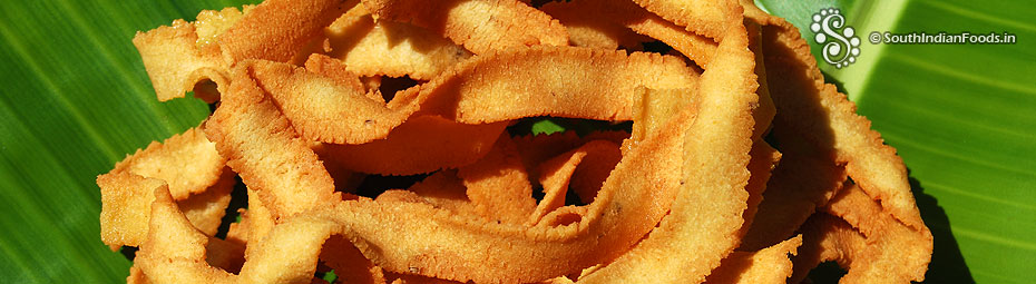 Ribbon thenkuzhal pakoda murukku 