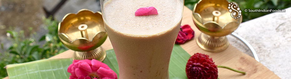 Dates banana smoothie