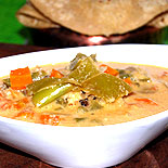 Carrot beans capsicum kurma