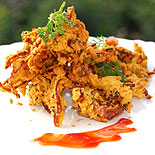 Crispy onion pakoda