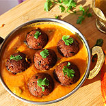 Gulab jamun kofta curry