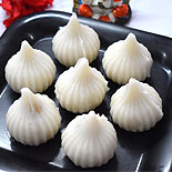 Moong dal modak