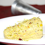 Pista kulfi