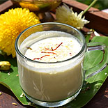 Pistachio lassi