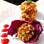 Purple cabbage sabudana vada