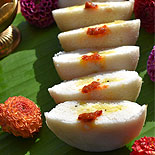 Stuffed idli