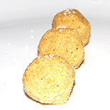 Urad dal laddu