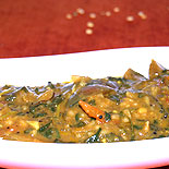 Vendhaya keerai kathirikai sambar